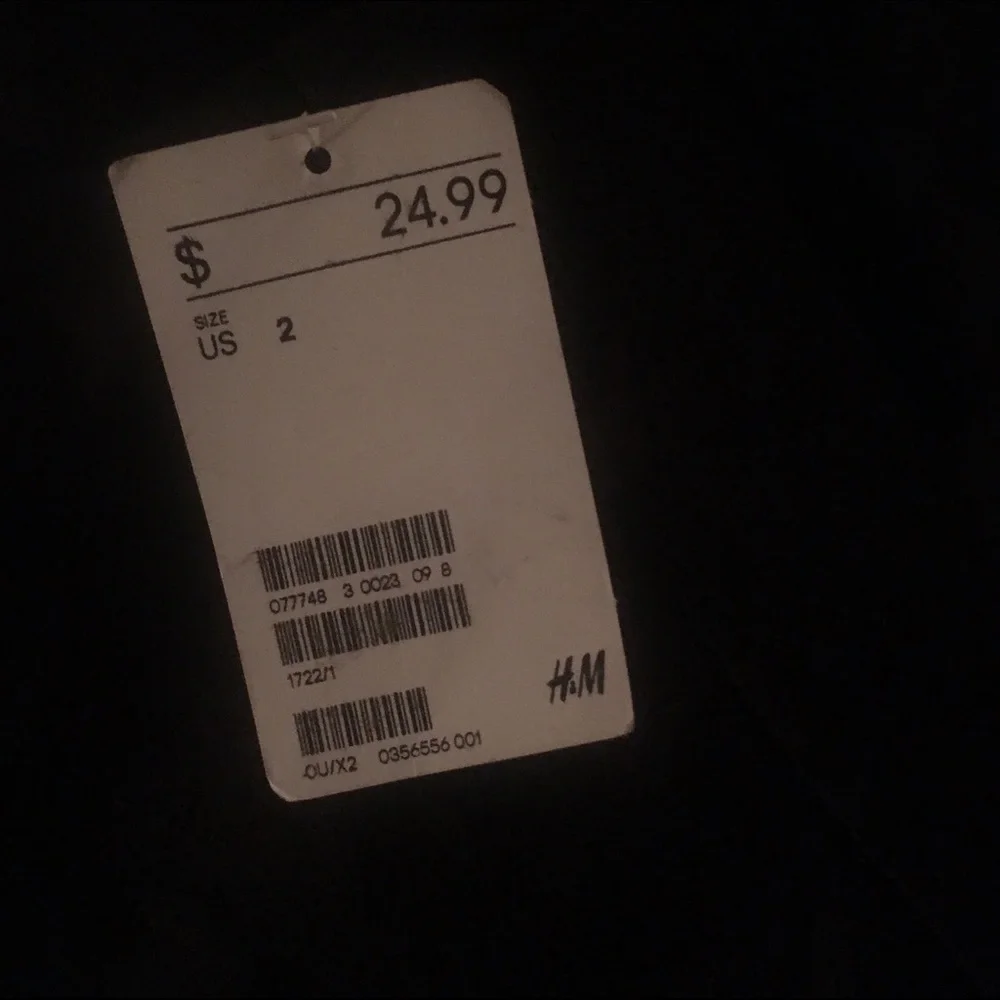 *NWT* H&M black slacks,‎ size 2